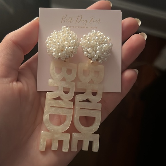 BRIDE Earrings NEW - Picture 6 of 6